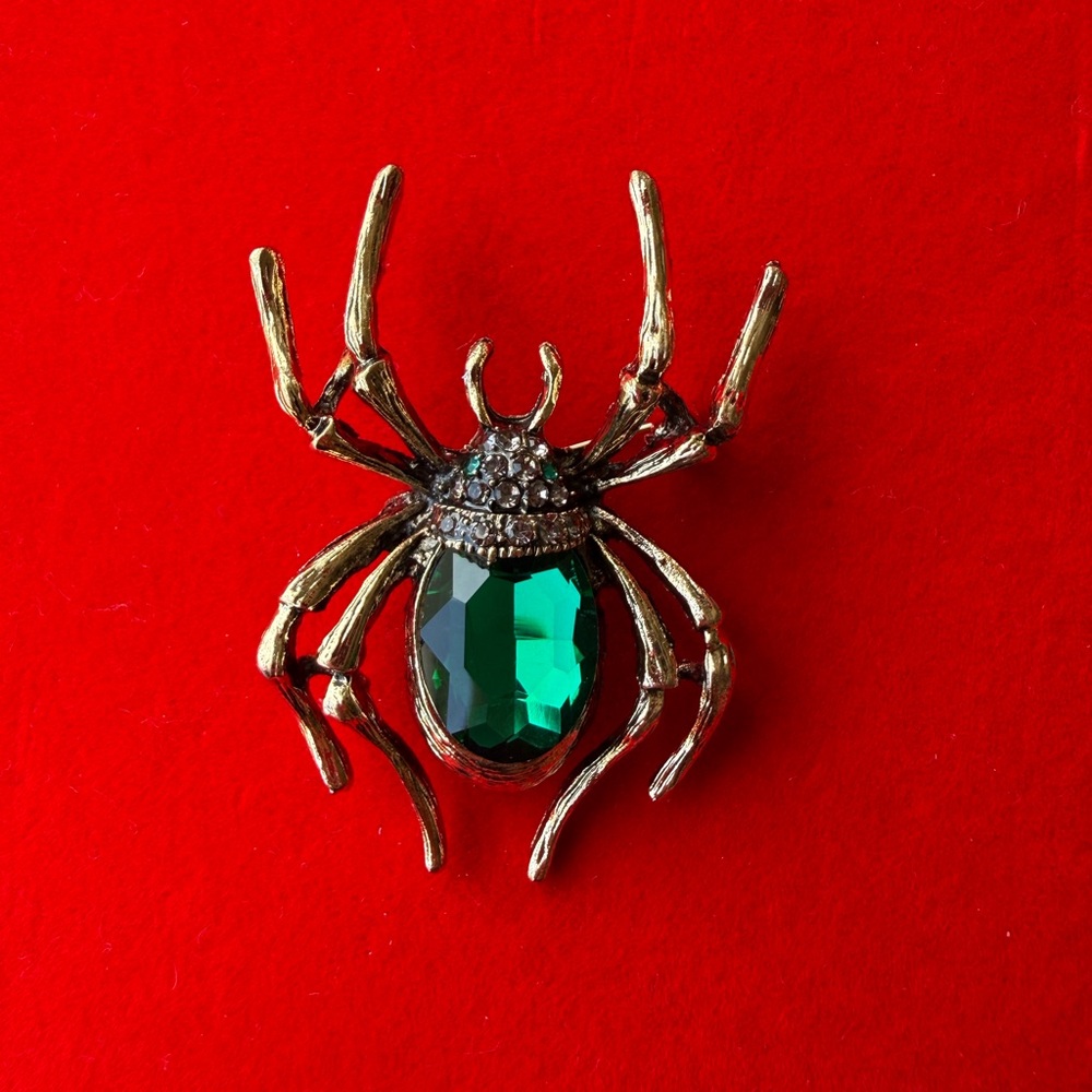 Gold Spider Brooch with Green Gem